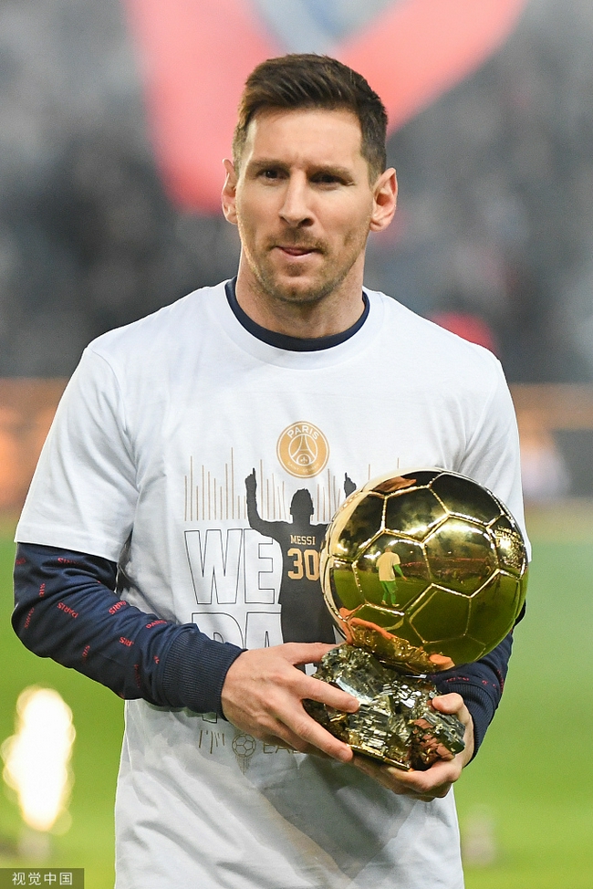 西亚卡姆30+14 步行者险胜黄蜂