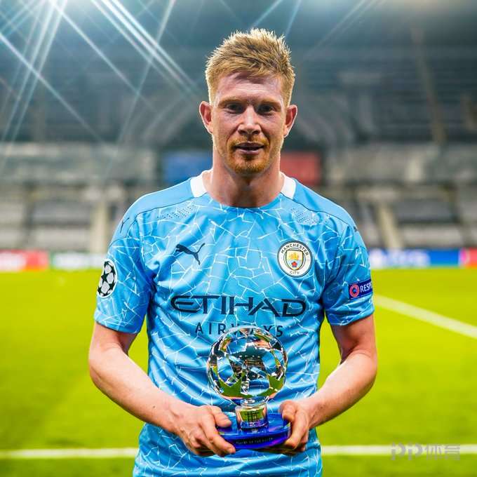 黑根斯抢断胡明轩 诺威尔送双手暴扣